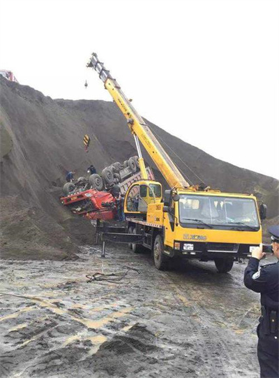 大名上犹道路救援